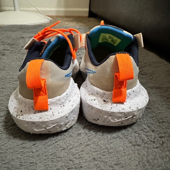 Nike Kids Shoes in Tan and Orange - Picture 4 of 4